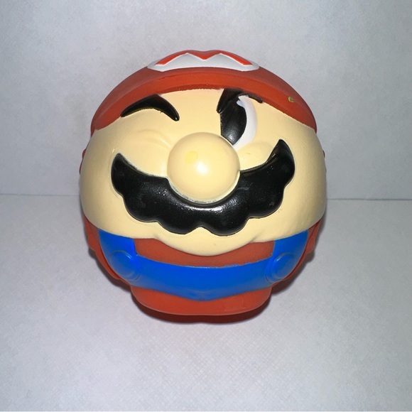 2006 Nintendo for McDonald happy meal - Picture 1 of 3